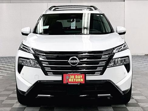 New 2026 Nissan Rogue Platinum w/ Platinum Premium Package image 16