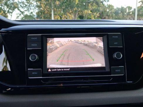 Certified 2023 Volkswagen Taos S FWD image 23
