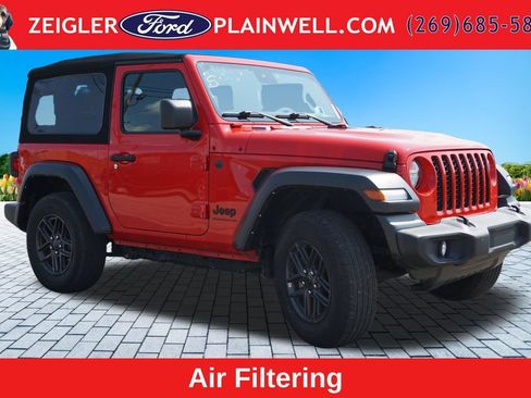Used 2024 Jeep Wrangler Sport AWD/4WD image 7