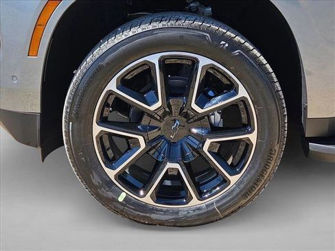 New 2026 Chevrolet Suburban RST w/ Comfort Package image 10