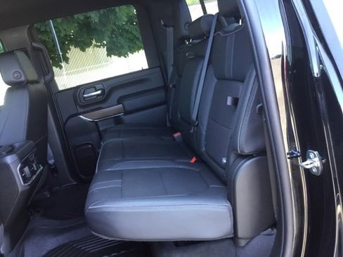 Used 2023 Chevrolet Silverado 2500 High Country w/ Z71 Off-Road Package image 25