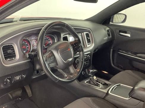 Used 2022 Dodge Charger SXT RWD image 15