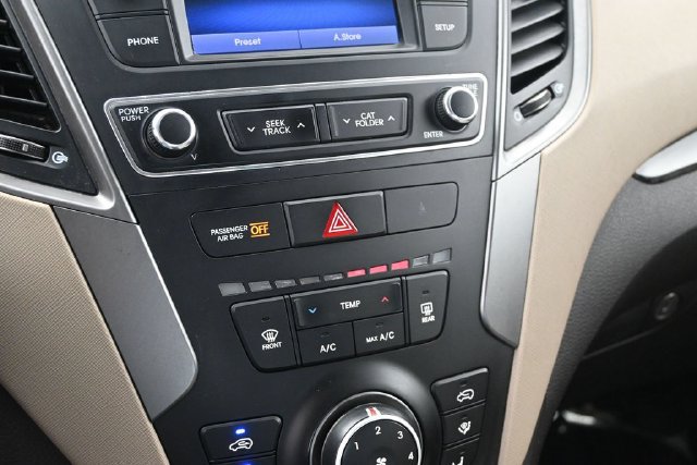 Used 2017 Hyundai Santa Fe Sport AWD/4WD image 23