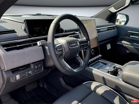 New 2026 GMC Sierra EV Elevation image 7