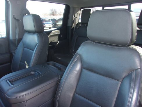 Used 2019 Chevrolet Silverado 1500 LTZ w/ LTZ Premium Package image 17