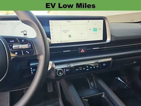 Used 2025 Hyundai Ioniq 6 SE RWD image 20