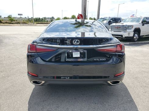 Used 2024 Lexus ES 350 w/ Premium Package image 6