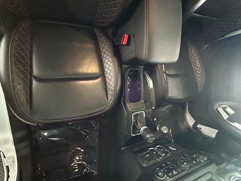 Used 2023 Jeep Wrangler Altitude image 38