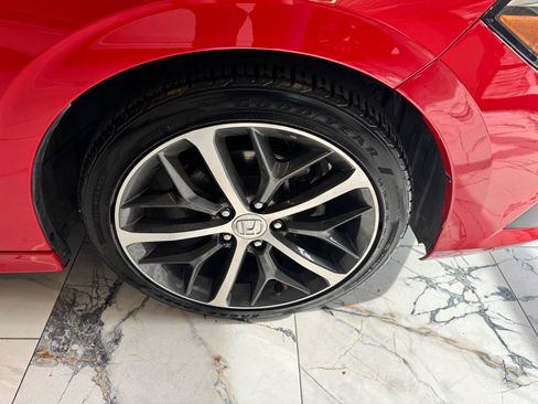 Used 2024 Honda Civic Touring image 30