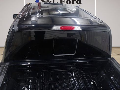 Certified 2025 Ford F150 Lariat image 29