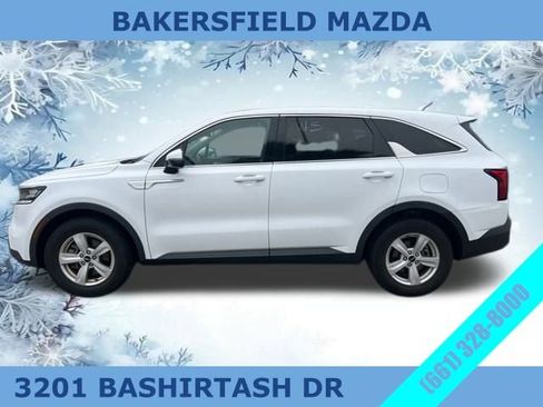 Used 2023 Kia Sorento LX image 28