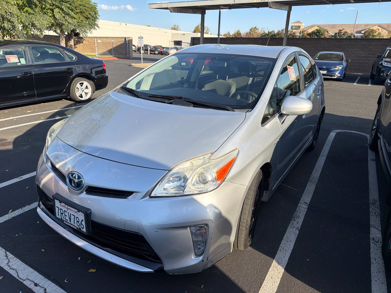 Used 2015 Toyota Prius Two FWD image 4