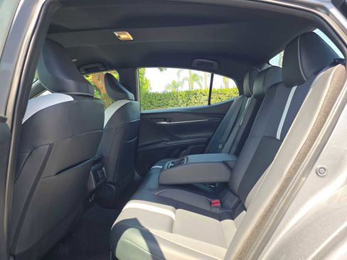 Certified 2025 Toyota Camry SE FWD image 18