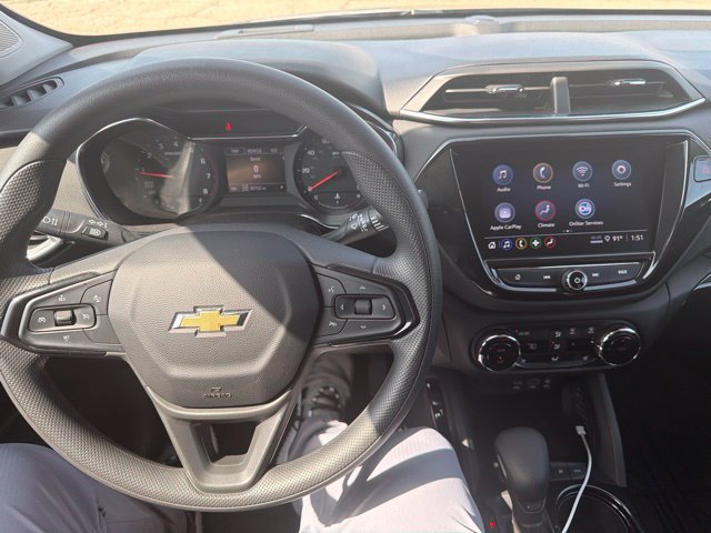 Used 2023 Chevrolet TrailBlazer LT w/ Convenience Package AWD/4WD image 8