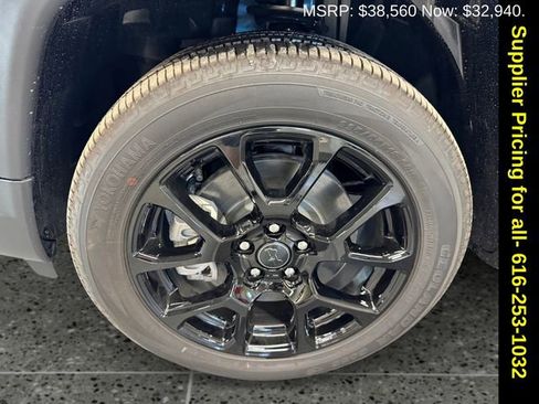 New 2026 Jeep Compass Latitude w/ Quick Order Package 29K image 5