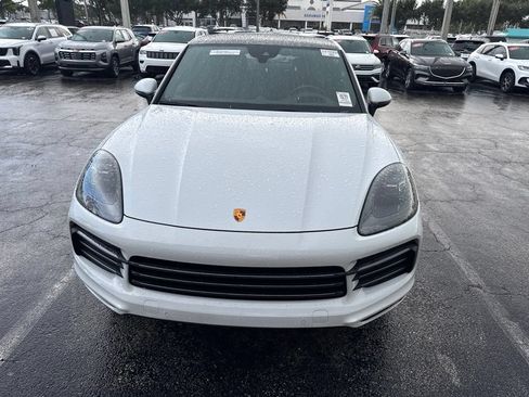 Used 2023 Porsche Cayenne Coupe AWD/4WD image 13