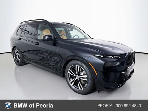 New 2027 BMW X7 xDrive40i w/ M Sport Package AWD/4WD image 1