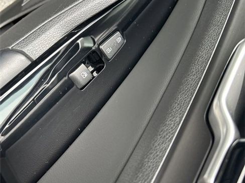 Certified 2023 Kia Sportage EX image 22