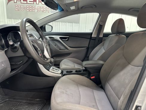 Used 2012 Hyundai Elantra GLS w/ Preferred Pkg 3 image 18