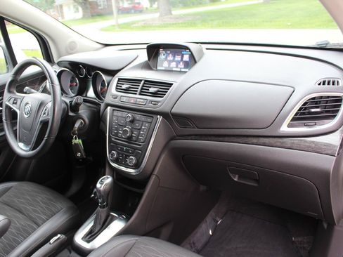 Used 2016 Buick Encore Convenience FWD image 38