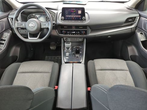 Used 2024 Nissan Rogue SV FWD image 17