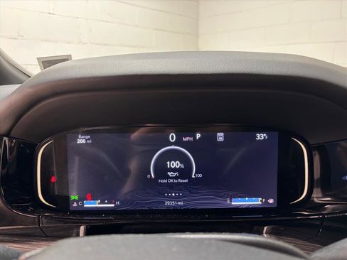 Used 2022 Jeep Wagoneer Series III w/ Premium Group I image 15