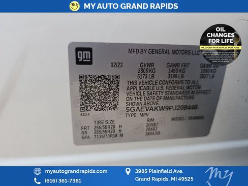 Used 2023 Buick Enclave Essence w/ Experience Buick Package AWD/4WD image 35