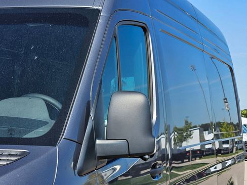New 2025 Mercedes-Benz Sprinter 2500 image 11