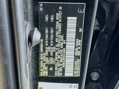 Used 2016 Toyota 4Runner SR5 Premium image 12