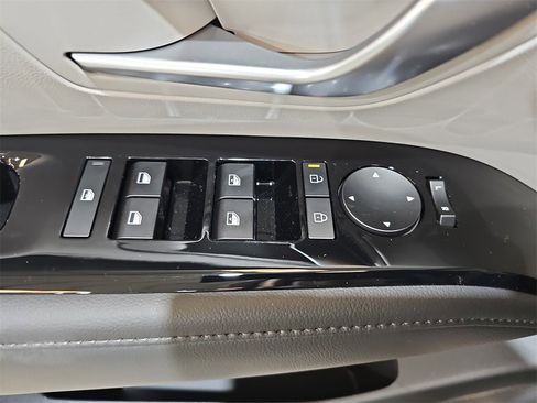 New 2026 Hyundai Tucson Limited image 28