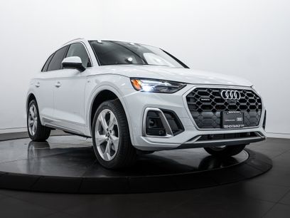 Certified 2025 Audi Q5 2.0T Premium Plus w/ Premium Plus Package