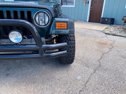 Used 2004 Jeep Wrangler X w/ Wheel Plus Group AWD/4WD image 44