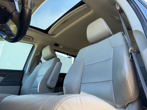 Used 2016 Honda Odyssey EX-L image 12