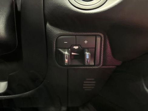 Certified 2025 Dodge Durango R/T image 27