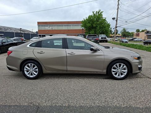 Used 2024 Chevrolet Malibu LT FWD image 7