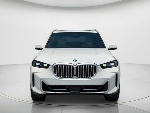 New 2026 BMW X5 xDrive40i w/ Climate Comfort Package AWD/4WD image 2