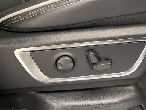 New 2026 RAM 1500 Laramie w/ Night Edition AWD/4WD image 24