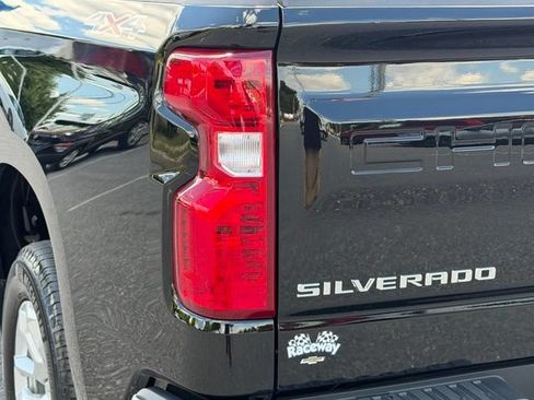 Certified 2023 Chevrolet Silverado 1500 LT AWD/4WD image 20