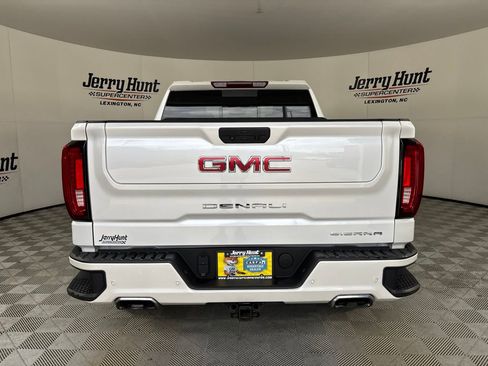 Used 2022 GMC Sierra 1500 Denali w/ Denali Premium Package AWD/4WD image 5