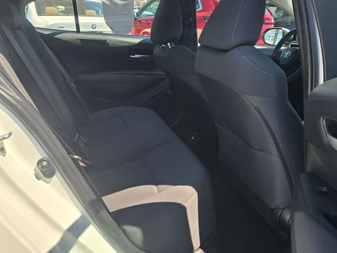 Used 2020 Toyota Corolla LE FWD image 14