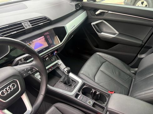 Used 2021 Audi Q3 2.0T Premium w/ Convenience Package AWD/4WD image 14