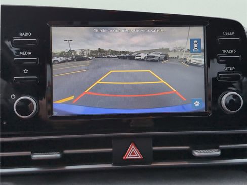 Used 2021 Hyundai Elantra SEL w/ Convenience + Premium Package image 21