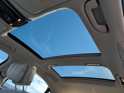 Certified 2023 Mercedes-Benz S 500 4MATIC image 19