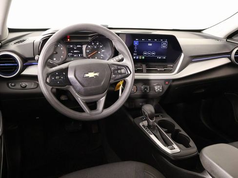 Used 2024 Chevrolet Trax LS w/ Driver Confidence Package image 2
