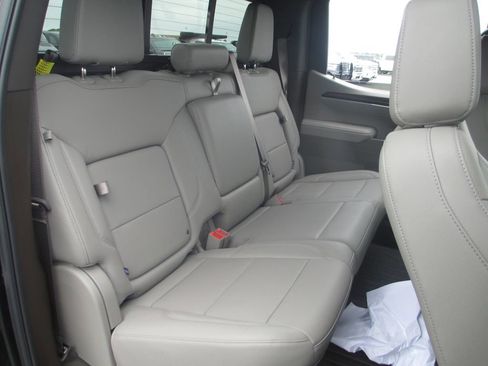 Used 2025 GMC Sierra 1500 SLT w/ SLT Premium Plus Package AWD/4WD image 25