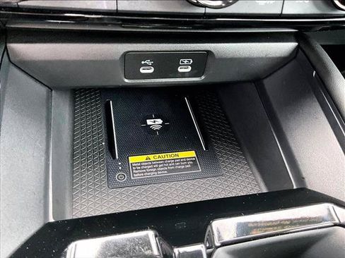 Used 2025 Honda Accord Touring image 24