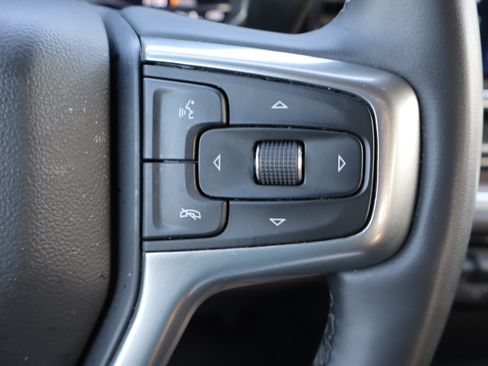Used 2025 Chevrolet Silverado 2500 LT w/ Convenience Package AWD/4WD image 24