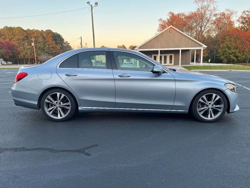 Used 2015 Mercedes-Benz C 300 Sedan image 9