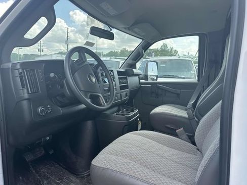 New 2024 Chevrolet Express 3500 w/ Power Convenience Package RWD image 11
