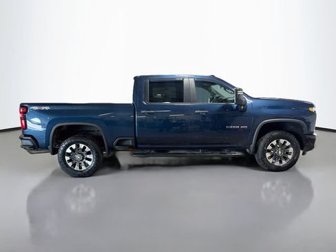 Used 2021 Chevrolet Silverado 2500 Custom w/ Custom Value Package AWD/4WD image 5